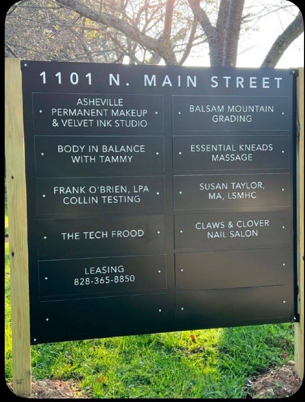 The Tech Frood listed on the sign at 1101 N Main Street in Waynesville, NC